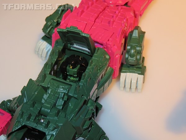 NYCC 2015   Transformers Combiner Wars Galvatron, Skullcruncher, Blaster, More  (40 of 80)